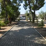 Casina Lupis