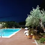 Casina Lupis