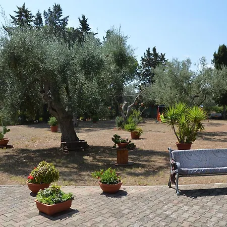 Casina Lupis Apartment *