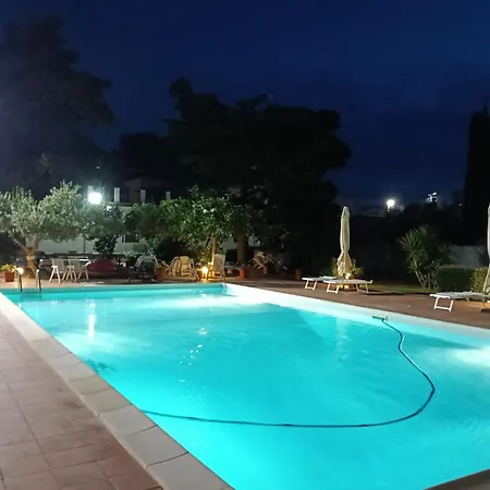 Casina Lupis * Grumo Appula