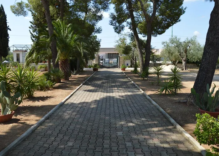 Casina Lupis