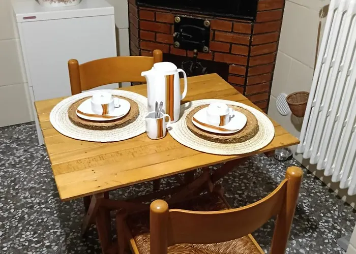 Casina Lupis